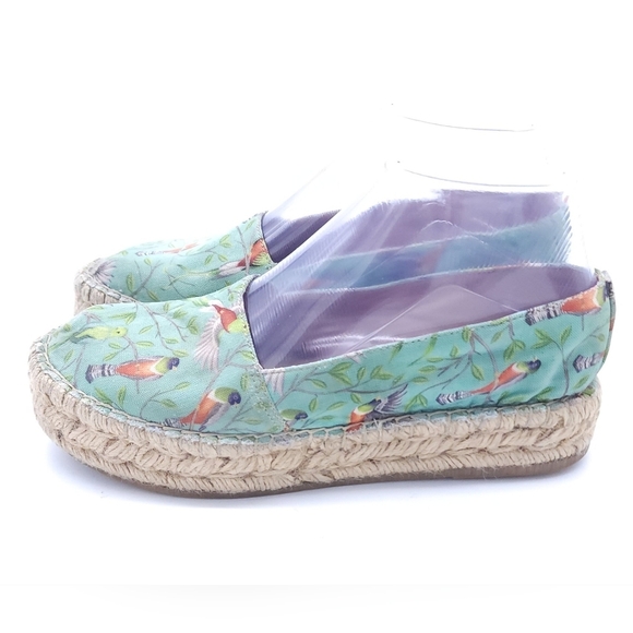 Wisdom Bird Tropical Luxury Amazonia Green Bird Print Espadrille Shoes Size 36 - Picture 4 of 11